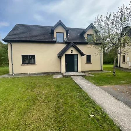 Traditional Style 3 Bed In Dundrum Vakantiehuis *